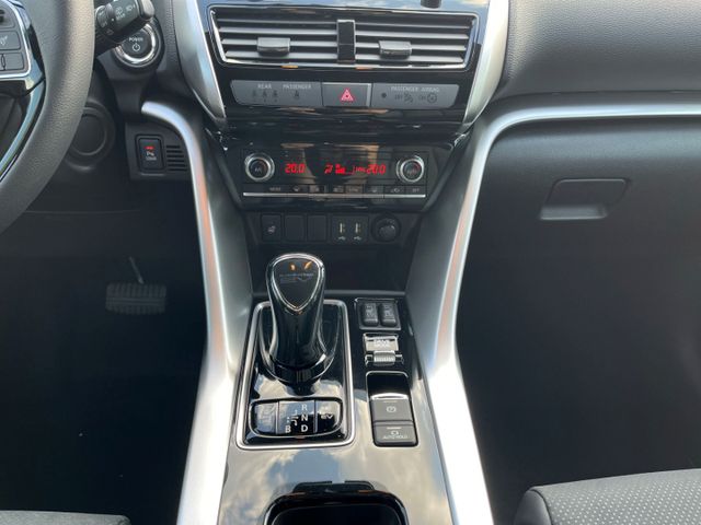 Eclipse Cross / UPE: 49.890,- € / 2.4 PHEV CVT 4