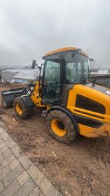 JCB 407