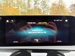 Fahrzeugabbildung Mercedes-Benz CLA 220d Shooting Brake AMG-Line Night Navi Pano