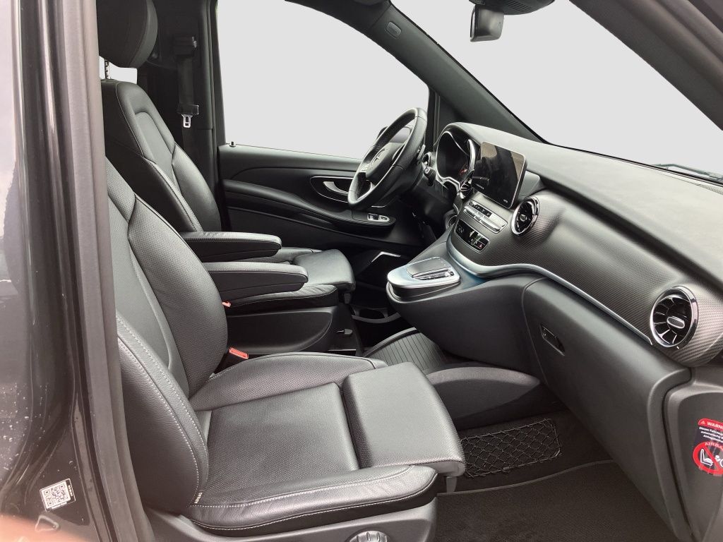 Fahrzeugabbildung Mercedes-Benz V 300 d 4MATIC AVANTGARDE EDITION Lang *AMG*AHK