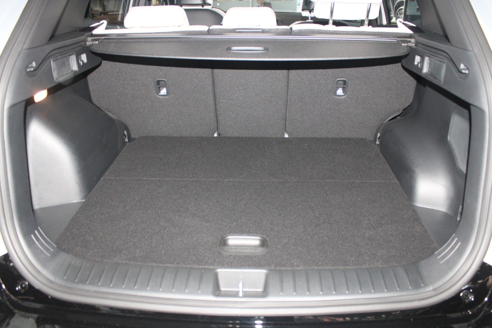 Fahrzeugabbildung Kia Sportage 1.6 T-GDI GT-Line Automatik SOUND-PAKET