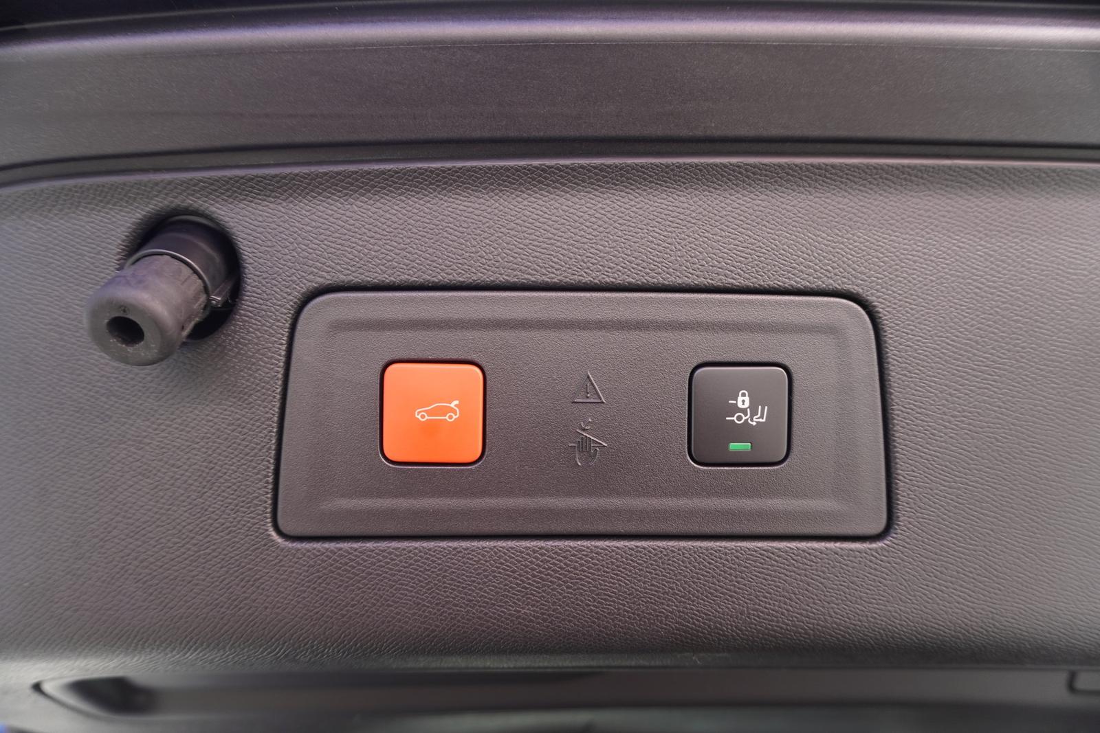 Peugeot 508 SW 1.2 e-THP Allure Pack LED Navi ACC 360°