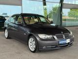 BMW 335d Lim. | NAVI | PDC | SHZ | KLIMA | XENON - BMW 335: 335d