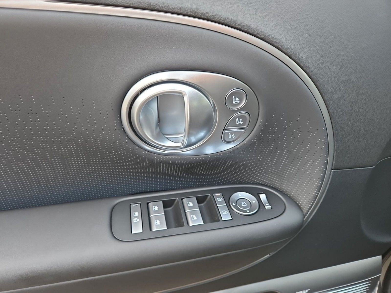Hyundai IONIQ 9 – Bild 16
