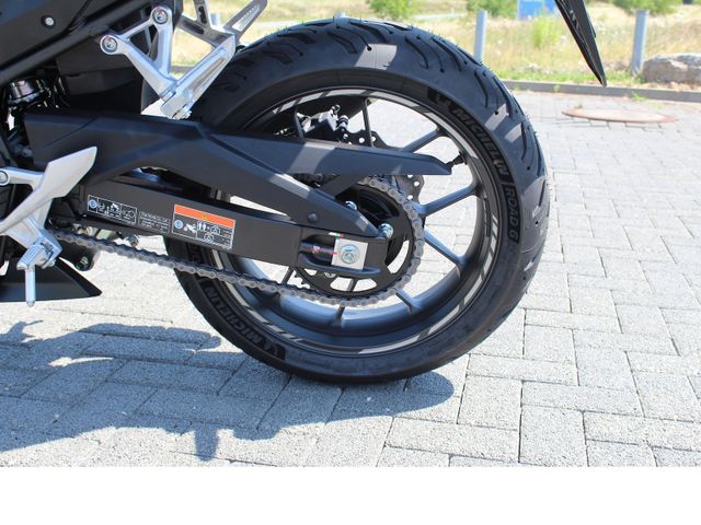 Honda CBR500R e-Clutch