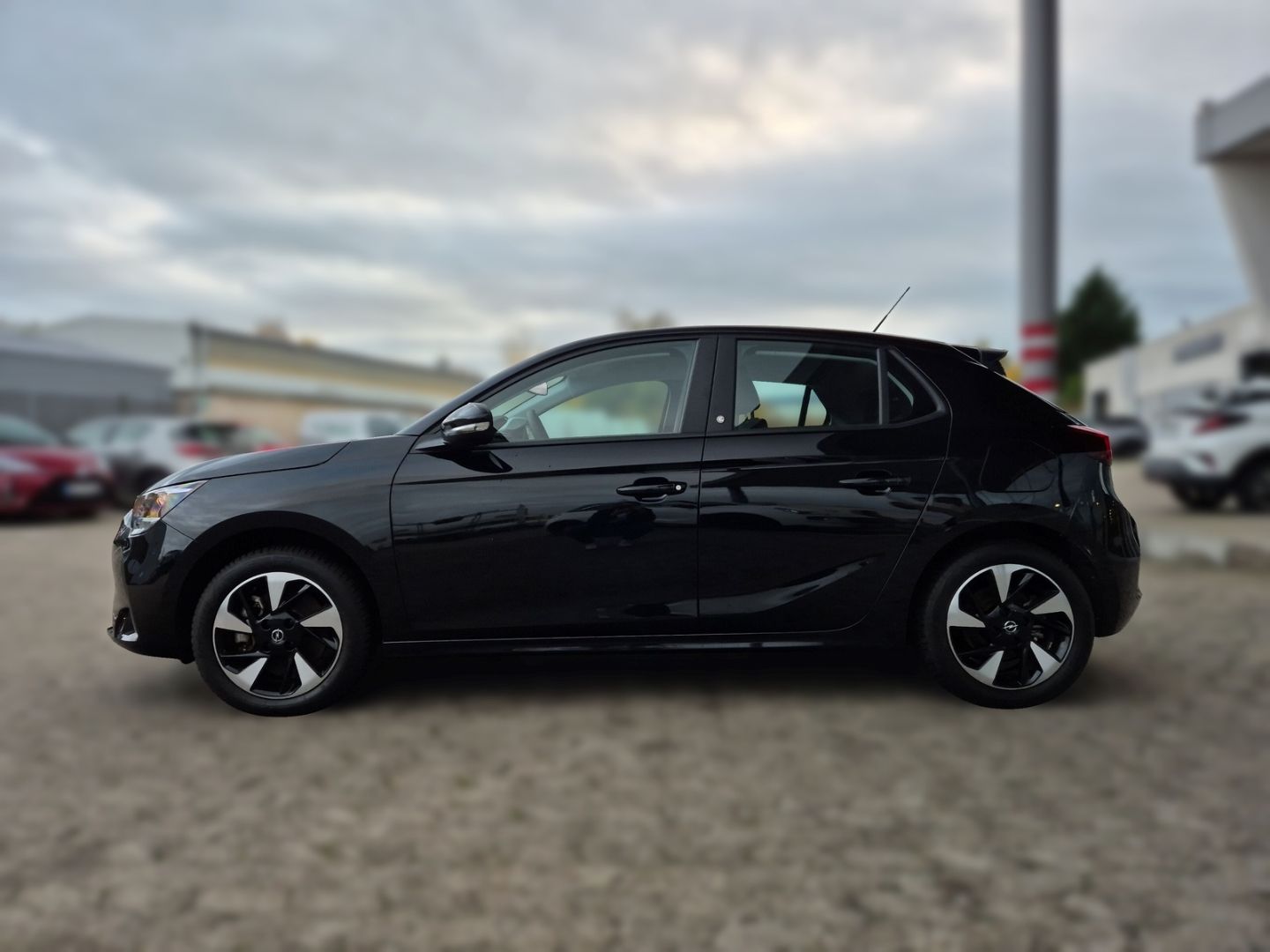 Fahrzeugabbildung Opel Corsa-e Corsa F e Edition Apple CarPlay Android