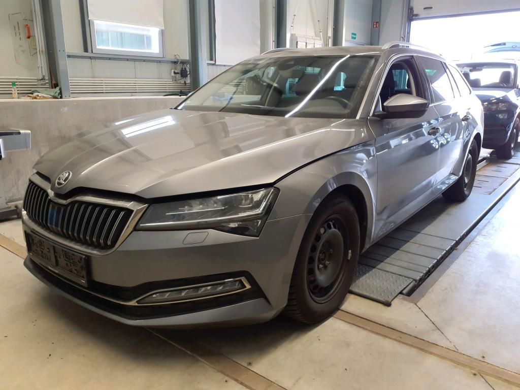 Skoda Superb Combi Premium Edition *AHK*LEDER*MATRIX*S imagem 2