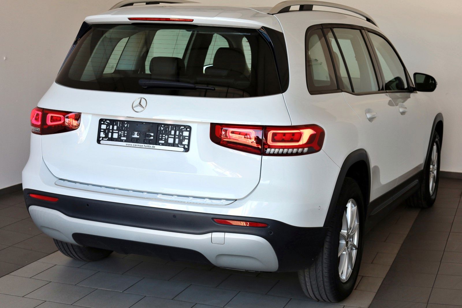 Fahrzeugabbildung Mercedes-Benz GLB 200 d, T.Leder,Navi,LED,SH,Kamera,Panorama