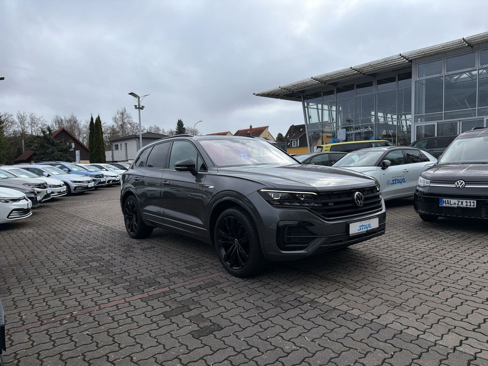 Touareg R-Line 4 Matrix Dynaudio Standh AZV R-Li