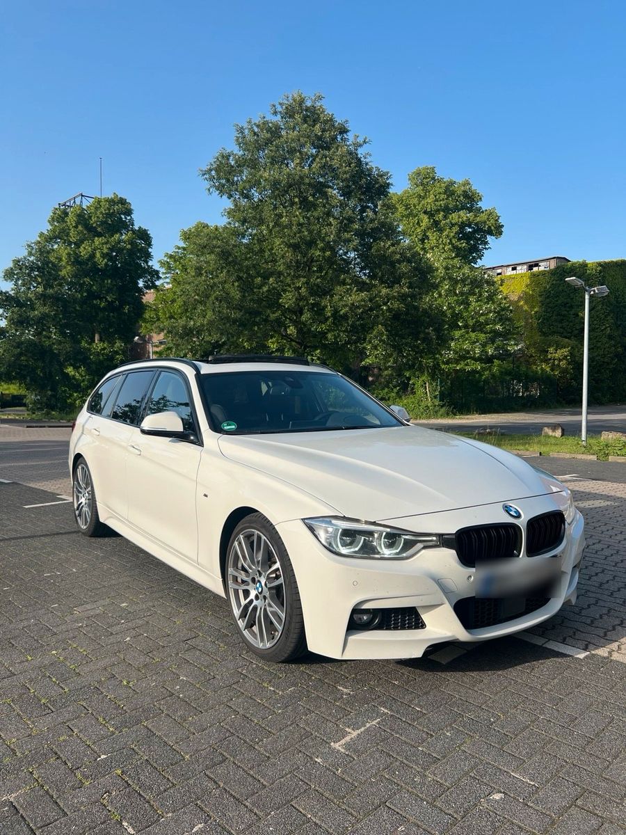 BMW Bmw 330xdrive M Paket *H&amp;K*Pano*ACC*HUD*LE...