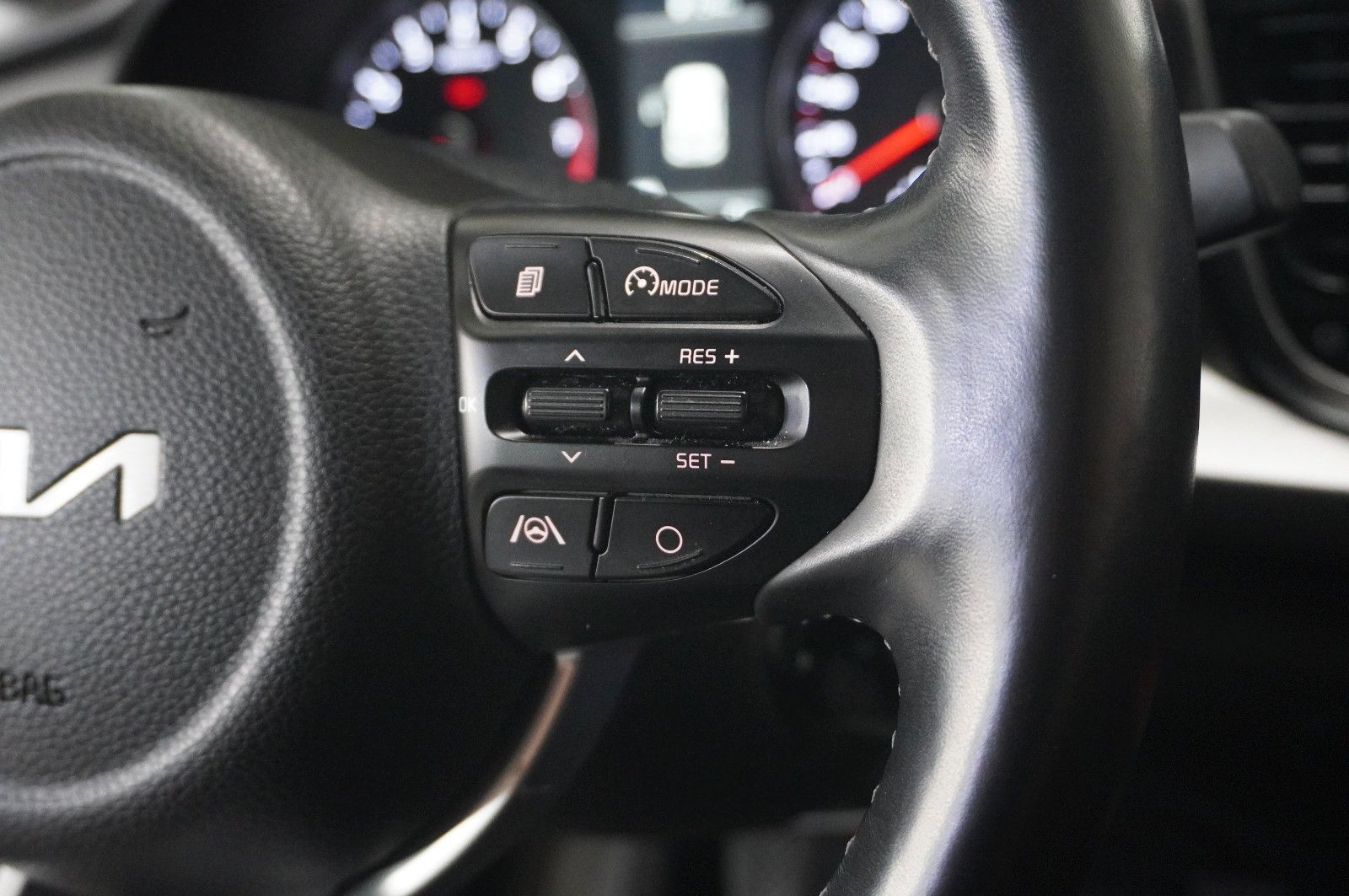 Fahrzeugabbildung Kia Rio 1.0 T-GDI VISION NAVI/LED/KAMERA/LEDER/SHZ