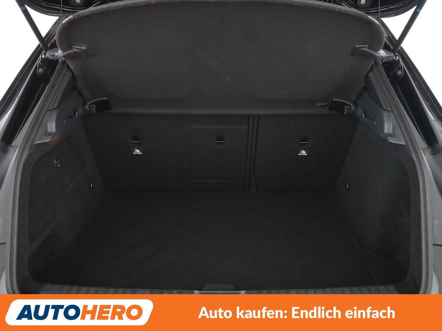 Mercedes-Benz GLA 200 AMG Line*XENON*NAVI*PDC*SHZ*KLIMA*