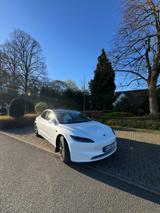 Tesla Model 3 Hinterradantrieb RWD weiß/weiß - Tesla Model 3 in Bielefeld