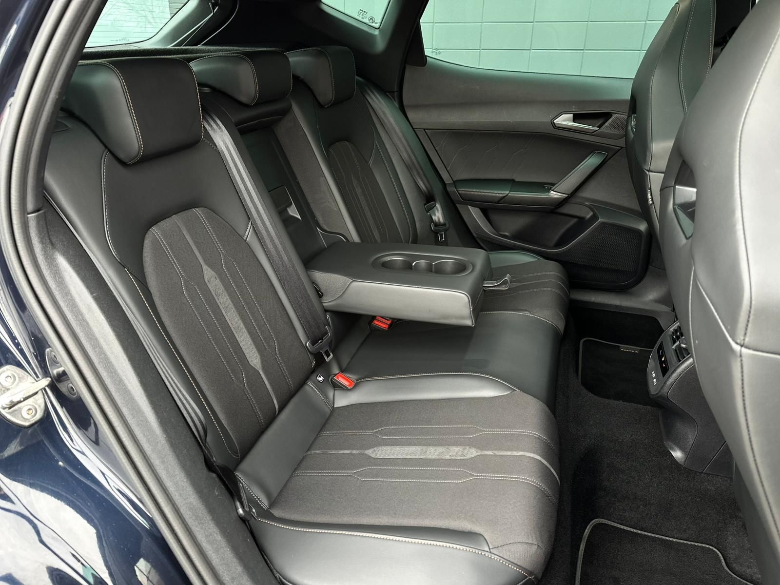 CUPRA Formentor 2.0TSI VZ 4DRIVE* LED#SHZ#LH#AHK#KEYLE - Image 16