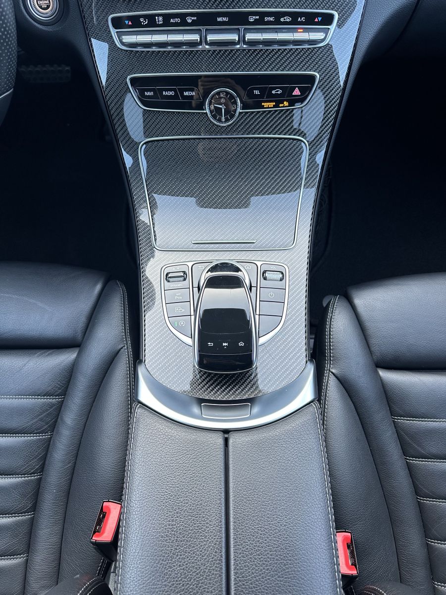 Fahrzeugabbildung Mercedes-Benz C 400 T 4Matic AMG-Line 9G NAV+LED+360°+CARPLAY