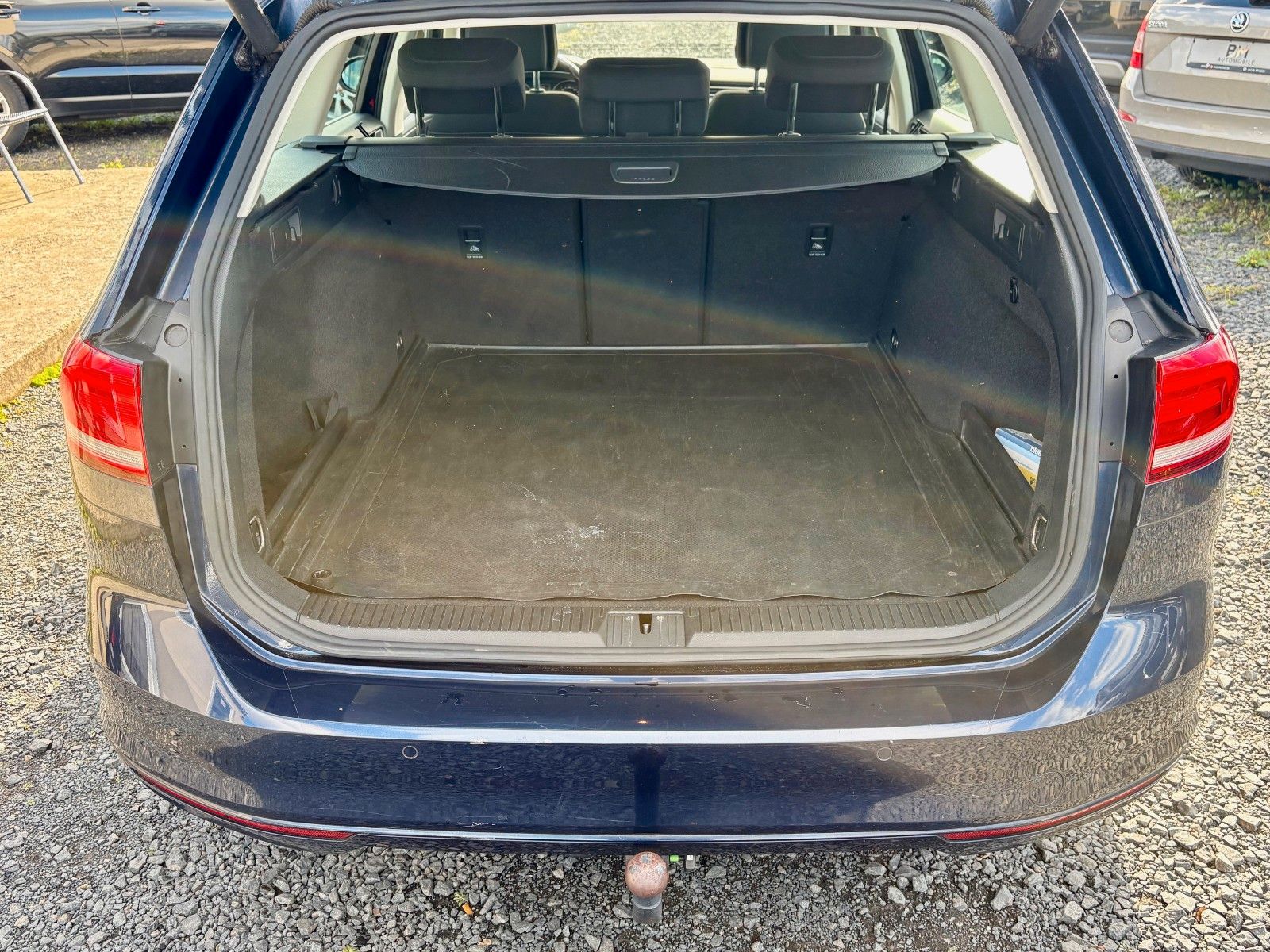 Fahrzeugabbildung Volkswagen Passat Variant 1.6 TDI Comfortline Navi SPORTSIT