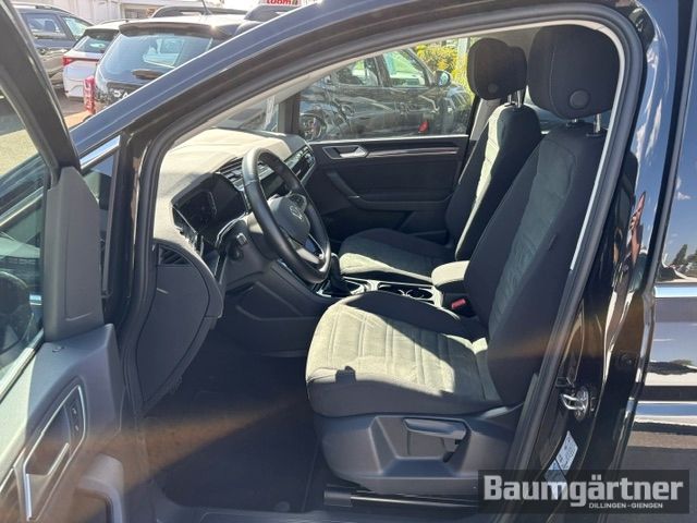 Fahrzeugabbildung Volkswagen Touran Highline 1.5 TSI 150 DSG ACC/PDC/Sitzh.