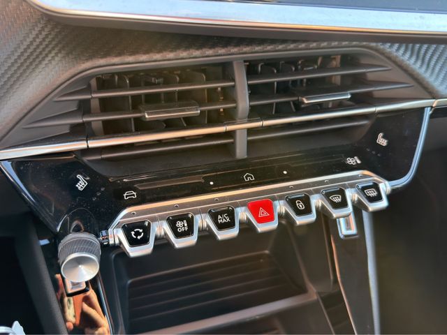 Peugeot 2008 BUSINESS 100 Allwetterreifen