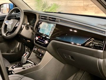 Fahrzeugabbildung Ssangyong e-Motion Platinum **WÄRMEPUMPE**Finanzierung**
