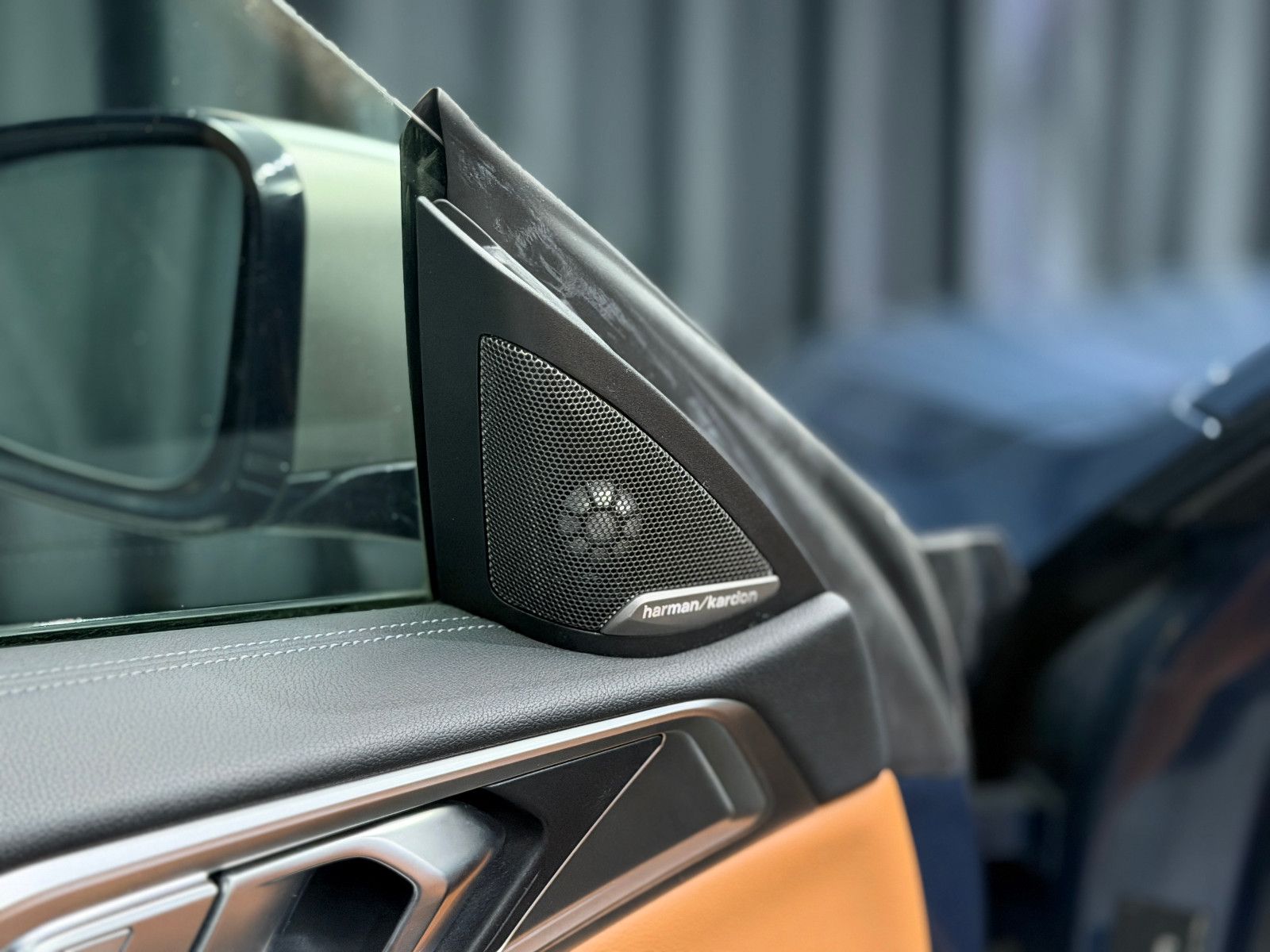 Fahrzeugabbildung BMW M440i xDrive Coupe|LASER|H&K|360°|M-Sitze|Gestik