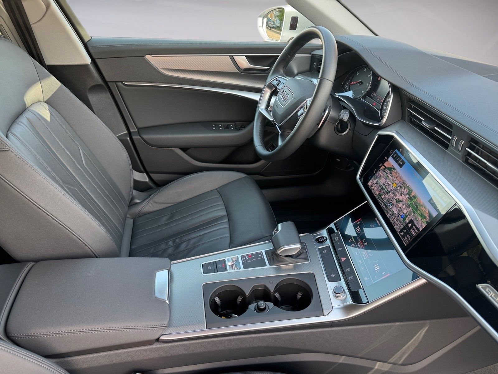 Fahrzeugabbildung Audi A6 Avant Design 40 TDI quattro S tronic