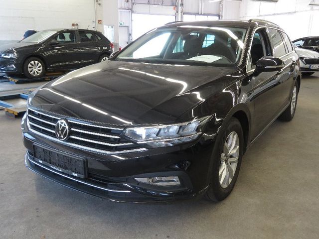 Passat Var. 2.0 TDI DSG Business ACC/APP/NAV/RFK