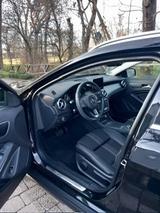 Mercedes-Benz GLA 180 Urban LED Aut Pano Keyless Navi  - Mercedes-Benz GLA-Klasse von privat