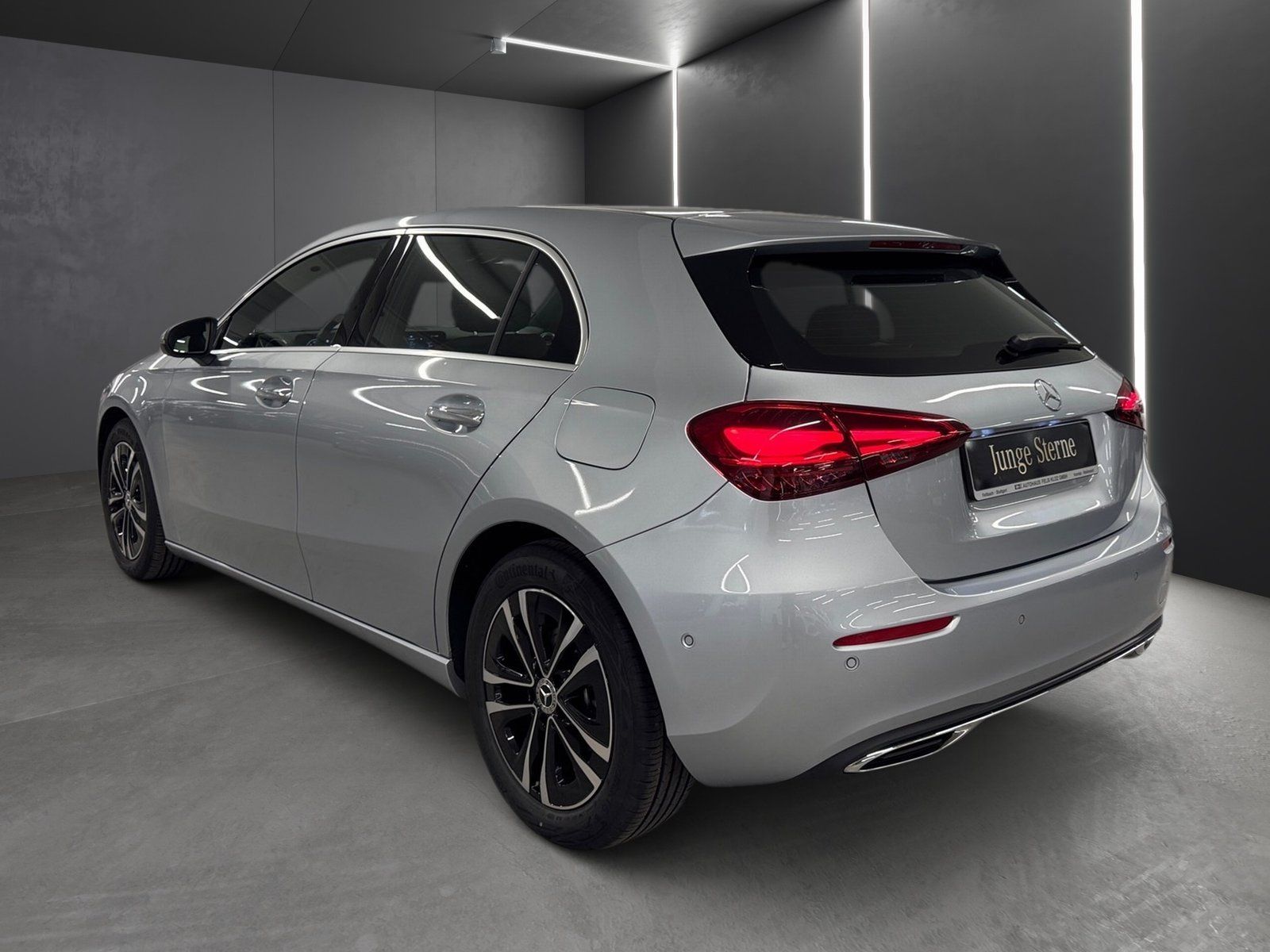 Fahrzeugabbildung Mercedes-Benz A 180 d Progressive*LED*Kamera*CarPlay*MBUX*SHZ*