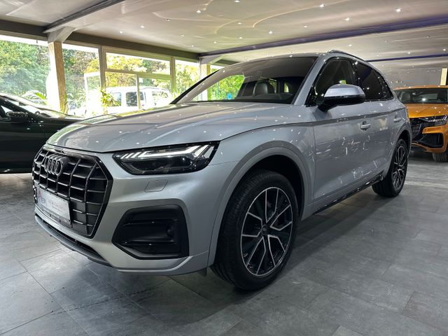 Audi Q5 40 TDI quattro / Stanheizung / LEDER /KAMERA