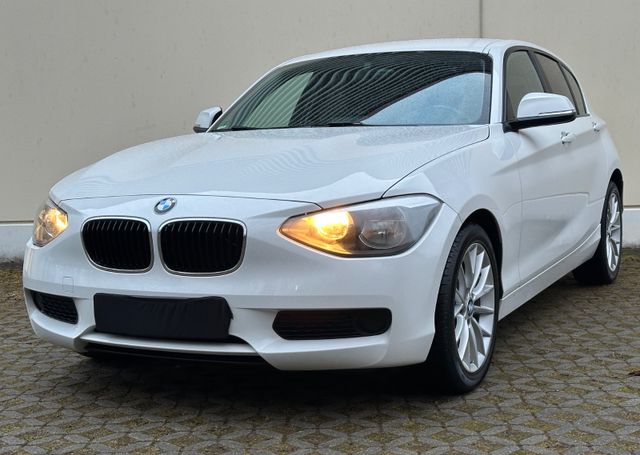 BMW 116d | Navi | PDC | Kette Neu | SHZ |