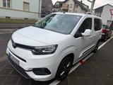 Toyota Proace City 1,5-l-D-4D 96kW L1 Executive Exe... - Toyota PROACE CITY mit Panoramadach