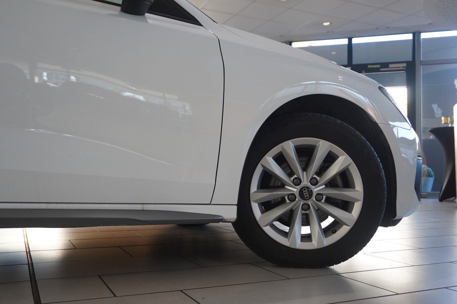 Fahrzeugabbildung Audi A3 Sportback 35 TFSI NAVI/LED/SPORT/SHZ/VIRT/DAB