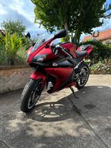 Yamaha YZF-R125 Top Zustand neue Verkleidung unfallfrei - YAMAHA ROT YZF R125