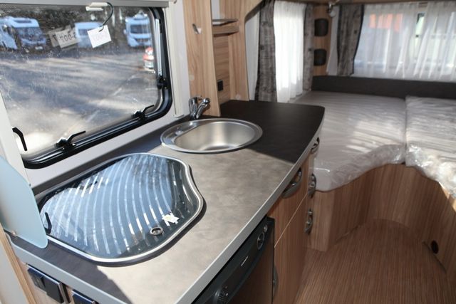 HYMER  ERIBA  HYMERCAR Nova Light 442  KLIMA AUTARK DUSCHE
