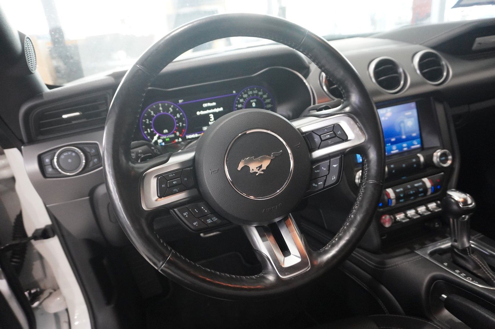 Fahrzeugabbildung Ford Mustang GT 5.0 TI-VCT (EU) NAVI/LED/KAMERA/B&O