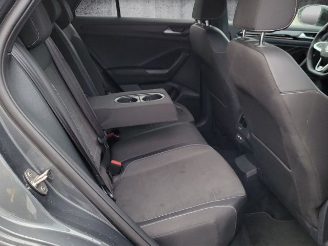 T-ROC 1.5TSI R-Line Aut. Navi AHK Kamera