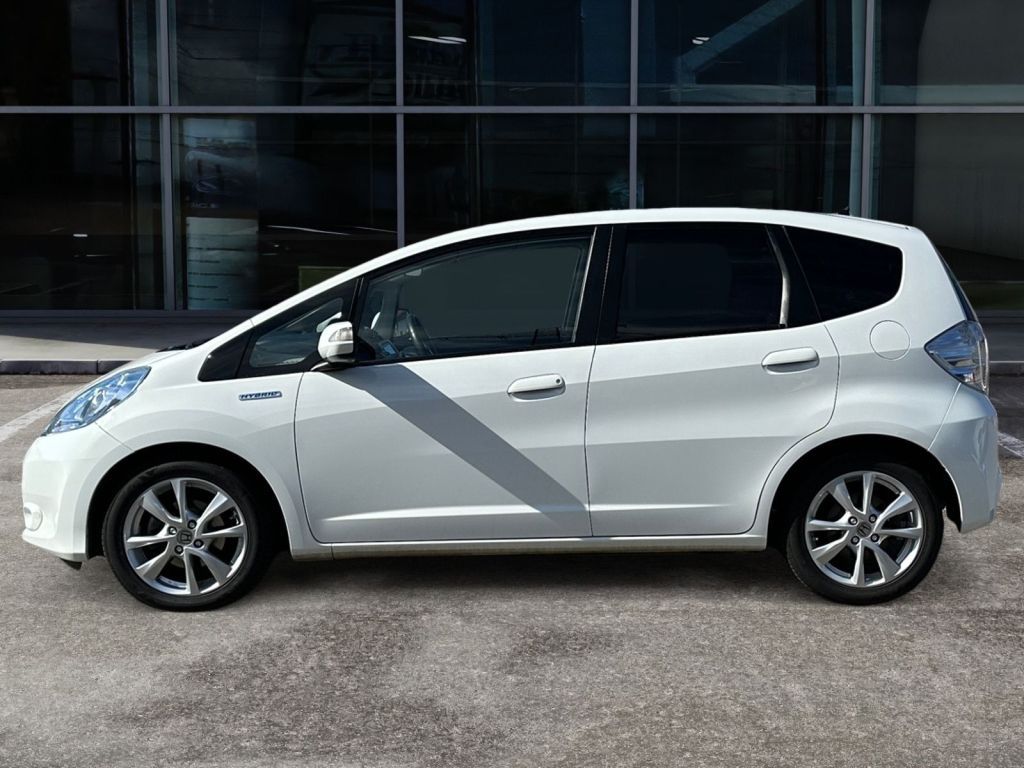 Fahrzeugabbildung Honda Jazz 1.3 DSi i-VTEC IMA CVT Elegance