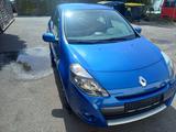 Renault Clio Expression 1.2 16V Klima/Zahnriemen gew. - Renault Clio Gebrauchtwagen in Leipzig