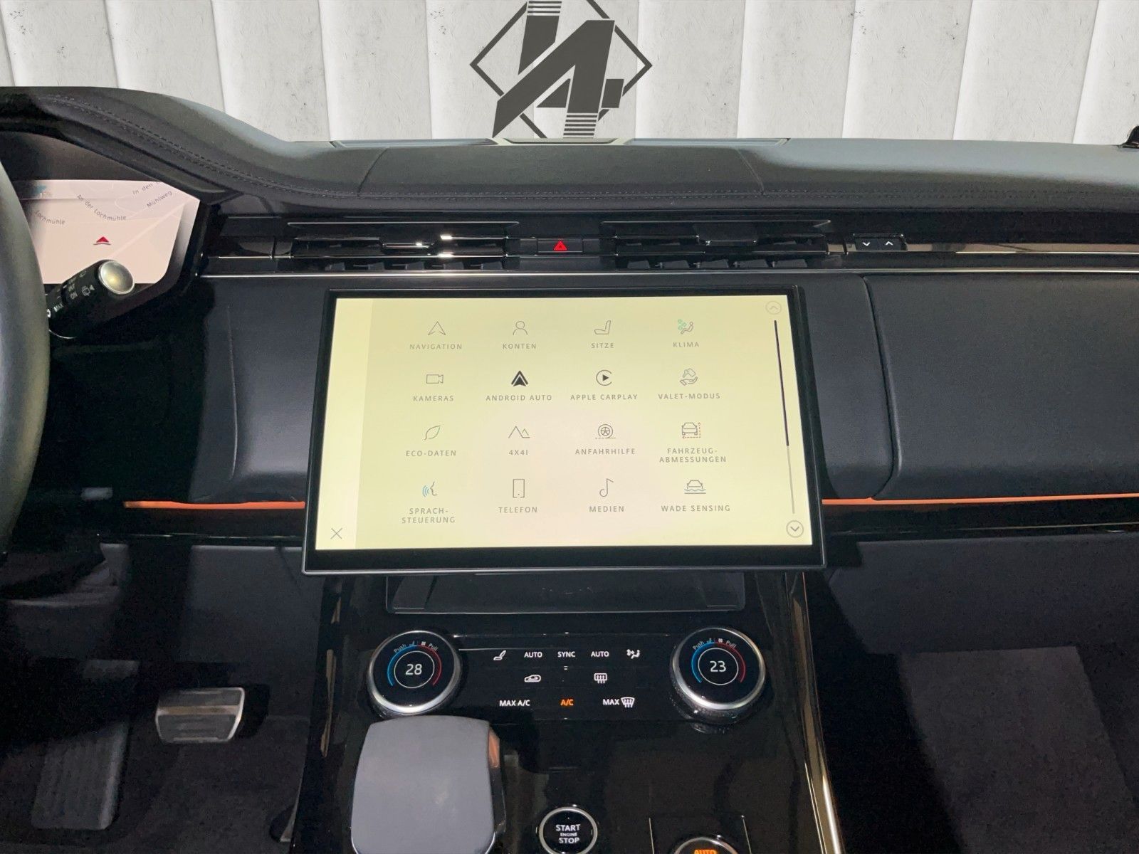 Fahrzeugabbildung Land Rover Range Rover Sport Sport Dynamic SE D300*Pano*SHZ