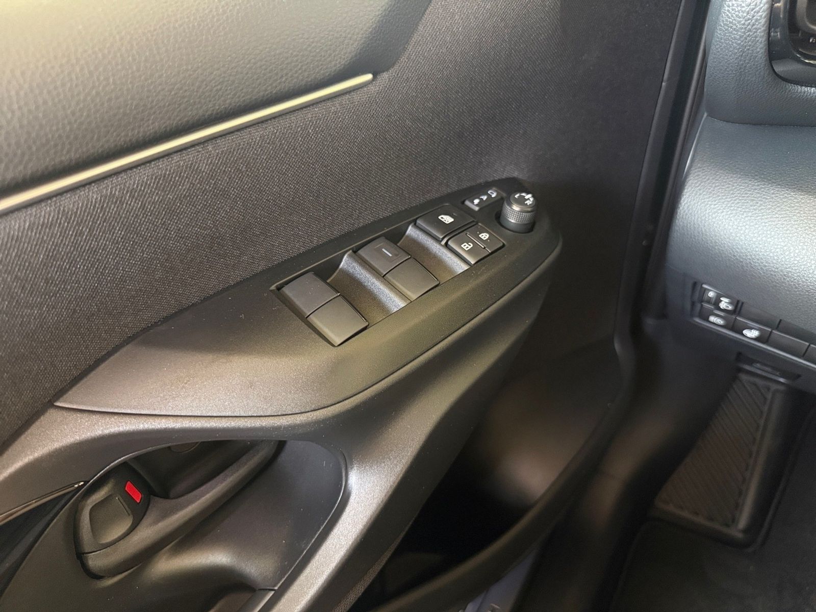 Fahrzeugabbildung Toyota Yaris 1.5 Teamplayer Kamera,LED,ACC,PDC