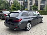 BMW 318d Touring Aut. *AHK*Scheckheft bei BMW* - BMW 318 Gebrauchtwagen in München