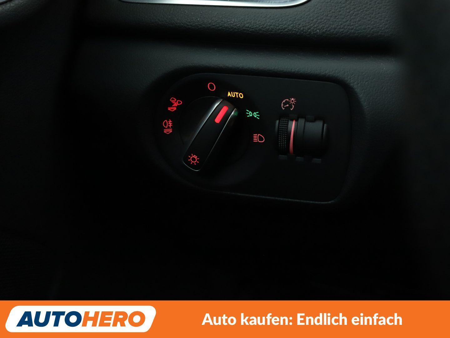 Audi Q3 2.0 TFSI quattro Sport *Sline*LED*SHZ*PDC*