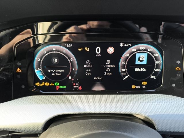 Fahrzeugabbildung Volkswagen Golf Energy 1.5 l eTSI OPF 85 kW (116 PS) 7-Gang