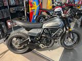 Ducati Scrambler Nightshift Top Zustand - DUCATI SCRAMBLER NIGHTSHIFT