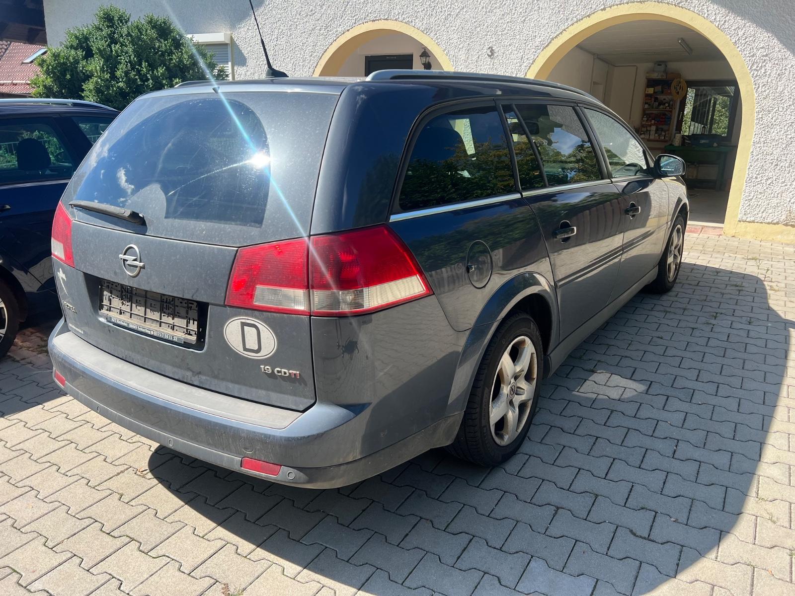 Opel Vectra 2008 — engine 1.910 cm³, 150 HP (110kW)