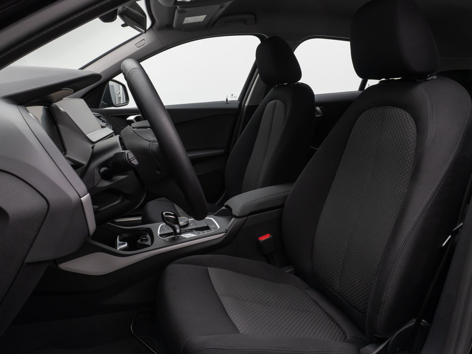 Fahrzeugabbildung BMW 118i DAB CockPitPro PDC LED Geschwindigkeitsreg