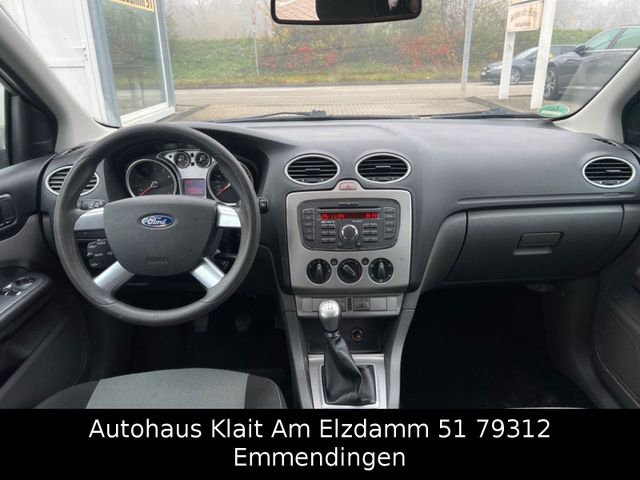 Fahrzeugabbildung Ford Focus Turnier Style + 1.8