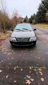 Volvo V40 1,9D - Volvo V40 mit Diesel-Antrieb: 1.9