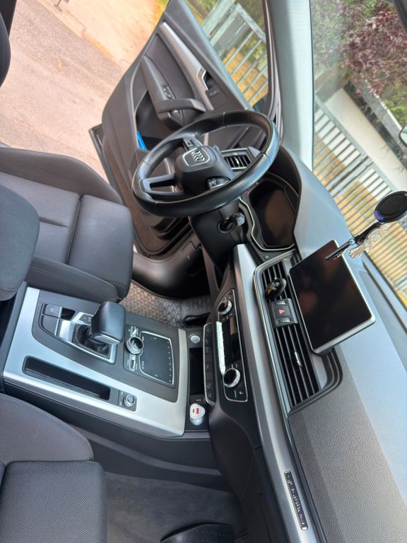 Image of Audi Q5