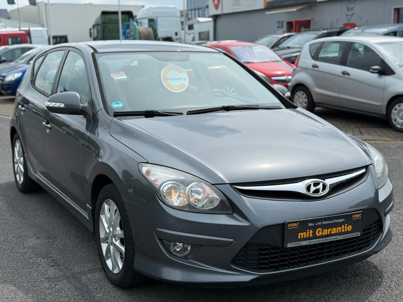 Hyundai i30 FIFA WM Edition HU/AU SERVICE NEU